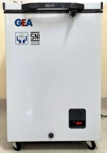Lab Refrigerator ULRU IPB